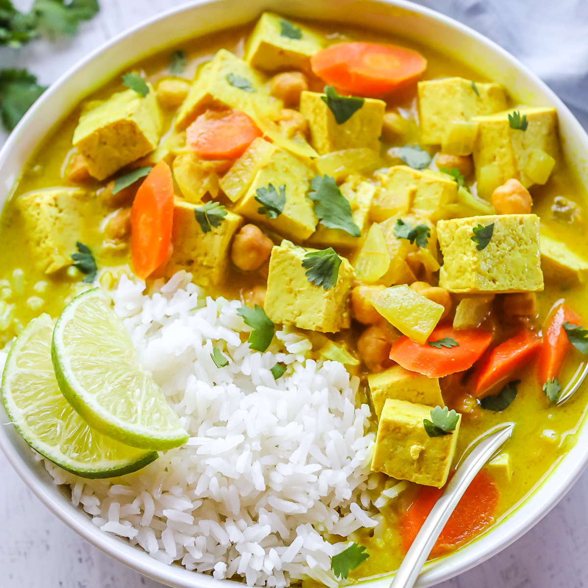 yellow tofu curry