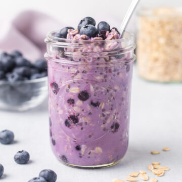 Blueberry overnight oats with wild blueberries.